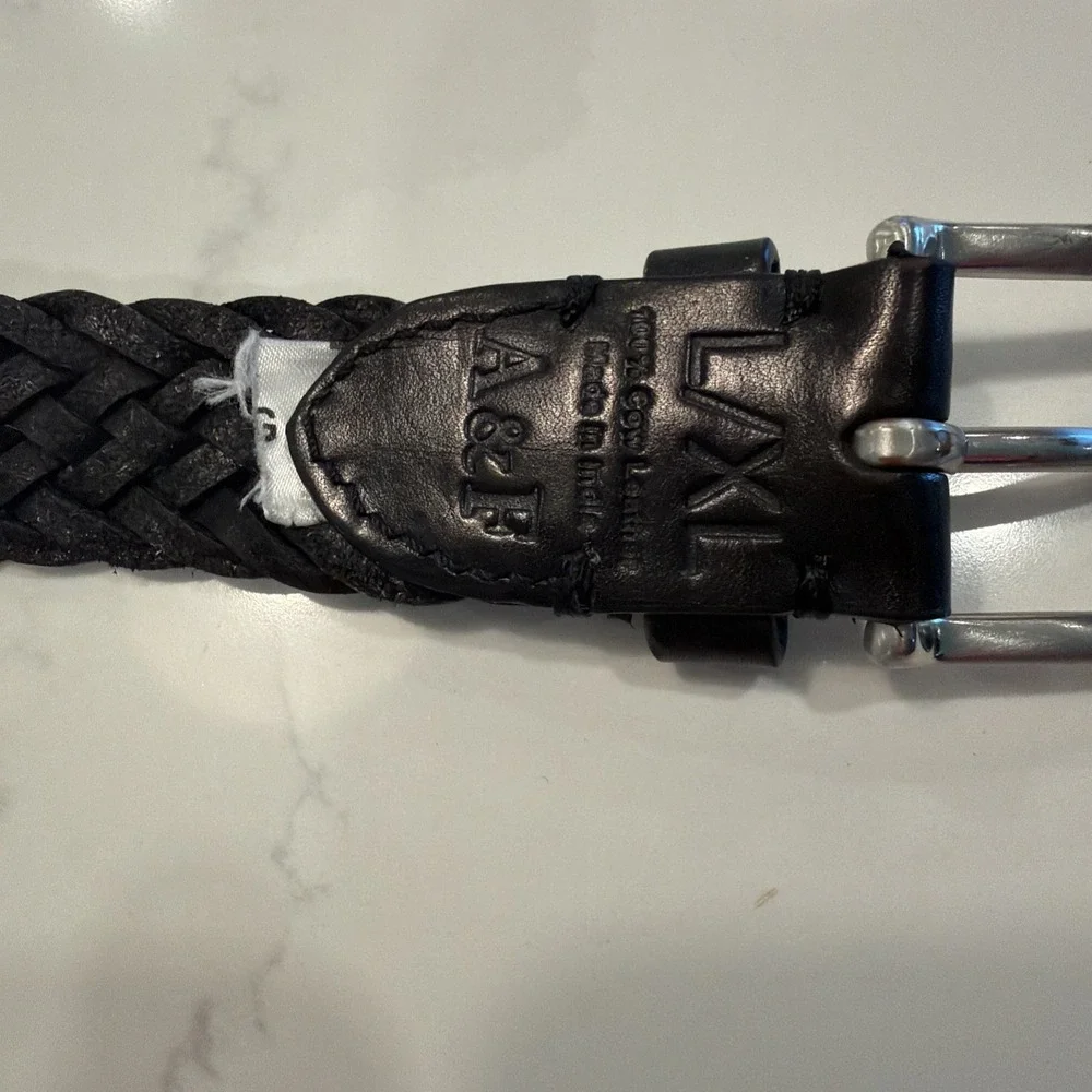 Abercrombie & Fitch Braided Belt Mens 48 Black Excellent Leather Woven Buckle